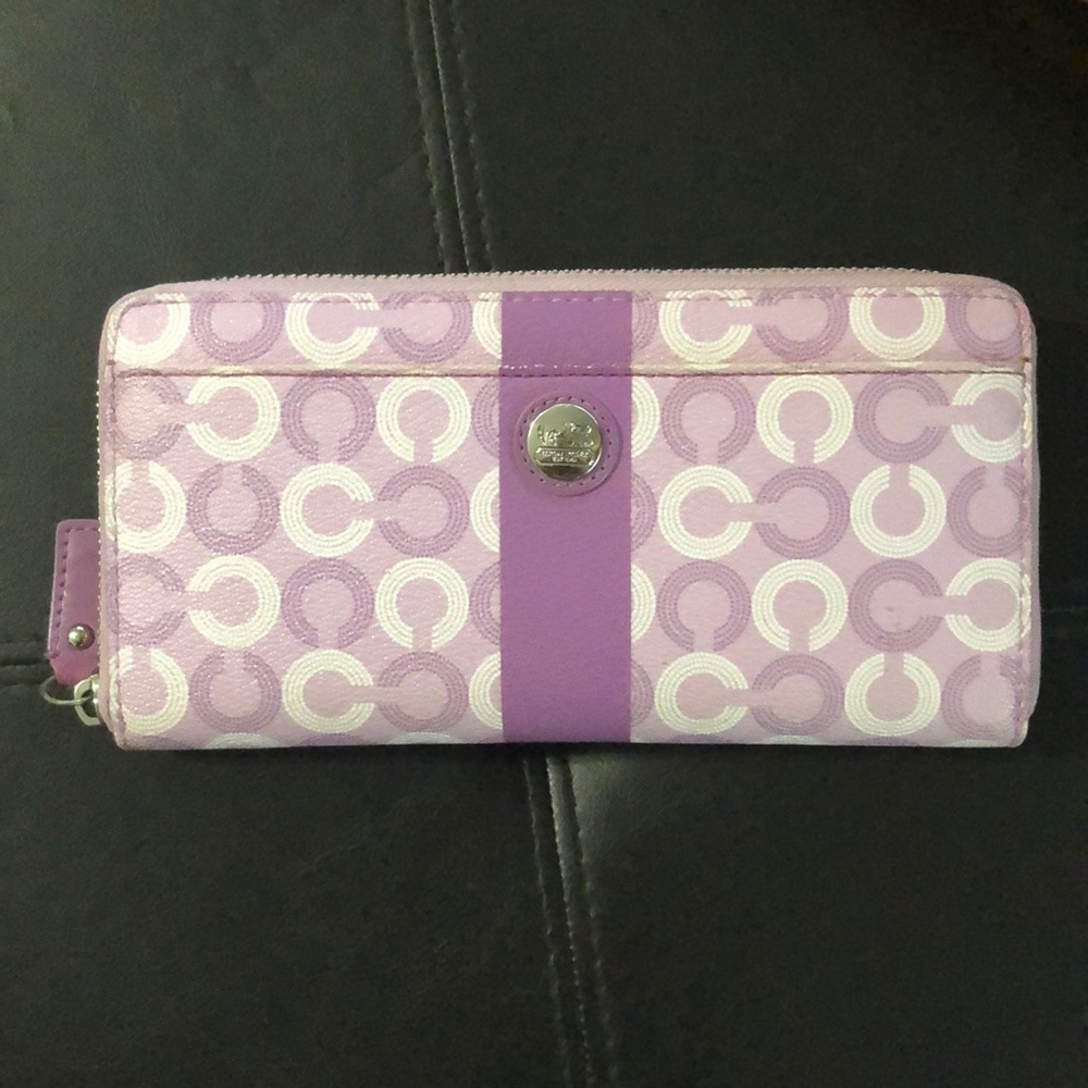 Authentic Coach wallet